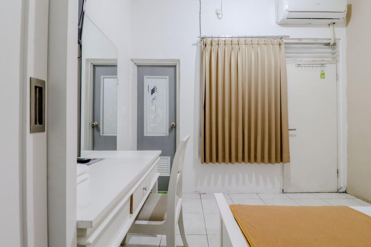 Ratu Guesthouse Sleman  Buitenkant foto